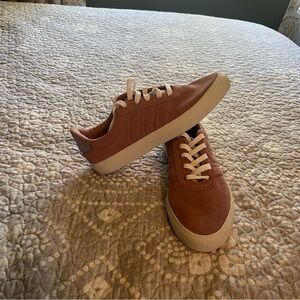 Adidas Women’s light pink Sneakers, size 8.5, NWOT.